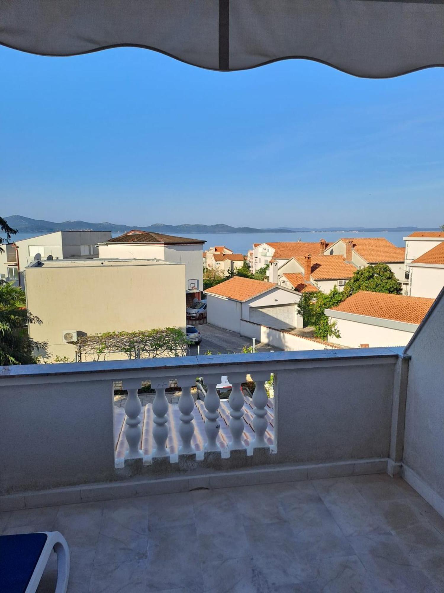 Romansa Guest House Zadar Exterior foto